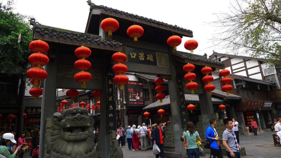 手拉手采水样